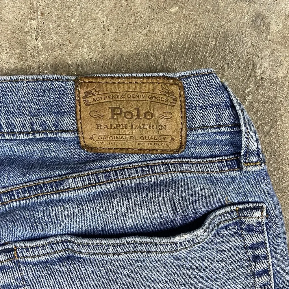 Polo Ralph Lauren Jeans Size 36x32 Blue Denim Medium Wash Straight Relaxed‎ Fit